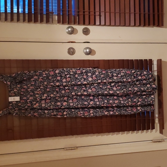 Loft jumpsuit - Picture 1 of 5